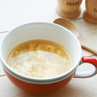 にんにくと卵のスープ