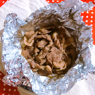 牛肉のホイル蒸し