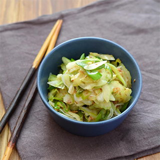 炒めねぎとセロリのサラダ風