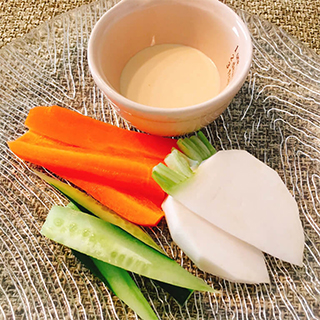 スティック野菜、チーズディップ