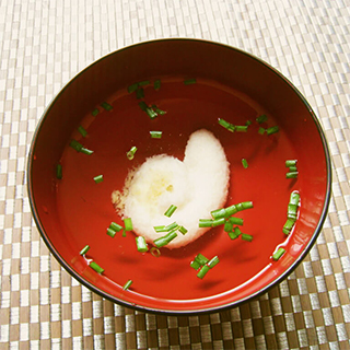 山芋のすり流し冷製すまし汁